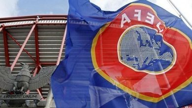 UEFA “Barselona” və “Mançester Yunayted”i cəzalandırdı