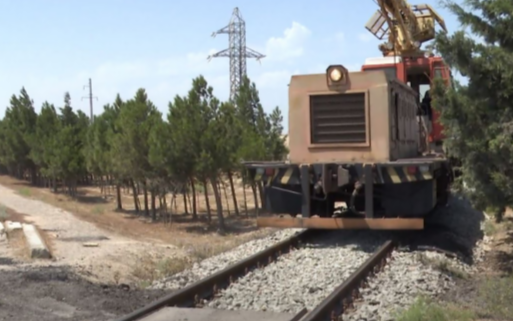 Dəmir yolu qəzalarına səbəb xəbərdaredici nişanların azlığı ola bilərmi?