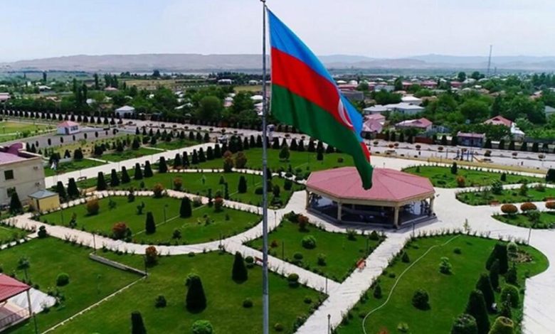 Şavkat Mirziyoyev və xanımı Füzuli şəhərinin Baş planı ilə tanış olublar