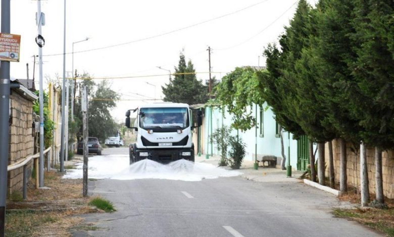 Bu gün Bakının 554 küçəsi yuyuldu - FOTO