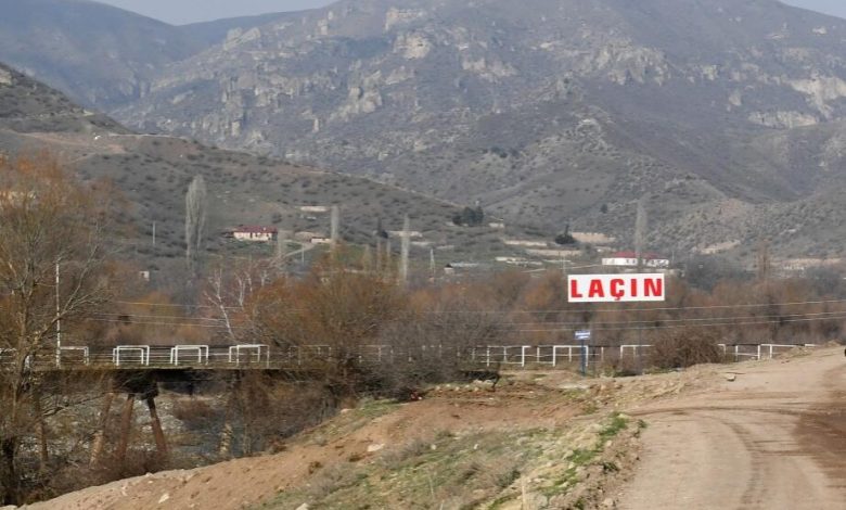 Dünyanın iyirmi altı ölkəsinin səyyahları Laçında