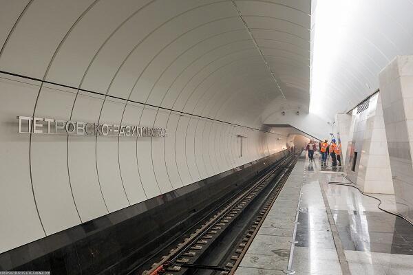 Metronun bu stansiyasına hərəkət cədvəli yeniləndi