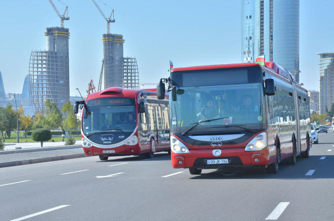 Taksi bahalaşdı, marşrutların intervalı 40 dəqiqə oldu…