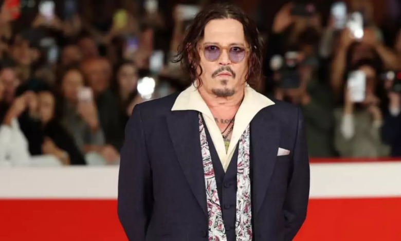 Conni Depp uzun müddət sonra